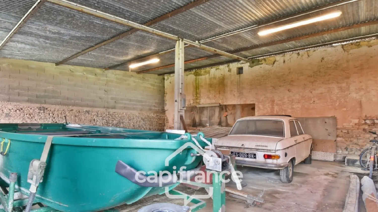  à vendre grange La Rochelle Charente-Maritime 1