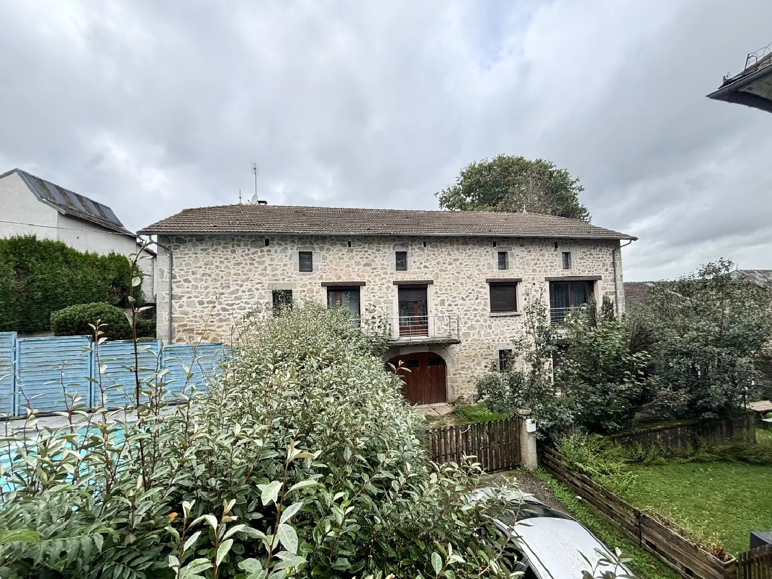  te koop schuur Le Rouget Cantal 1