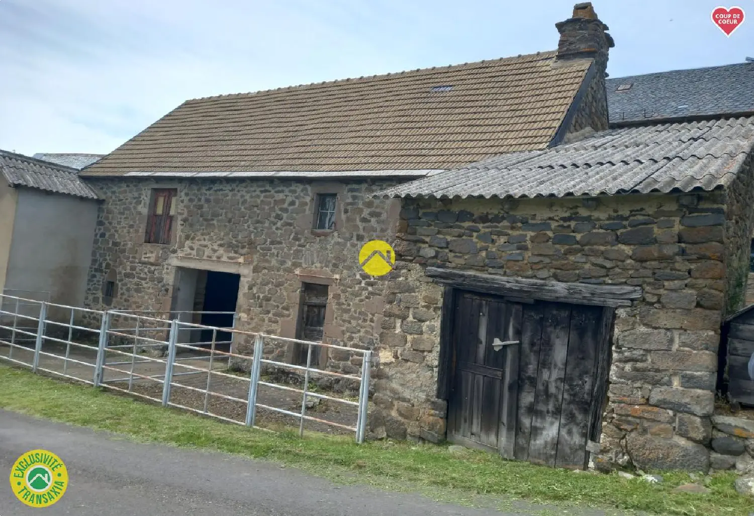  en venta granero Massiac Cantal 1
