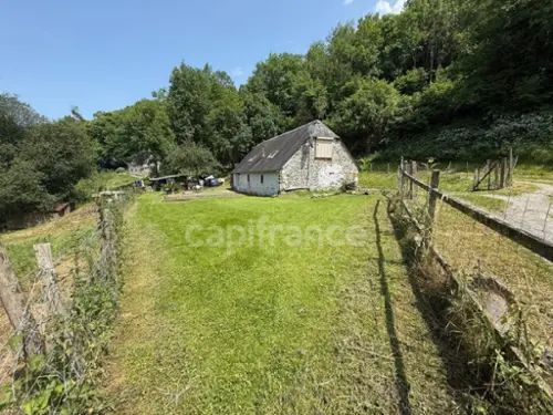 Ousté Hautes-Pyrénées schuur foto 7094917