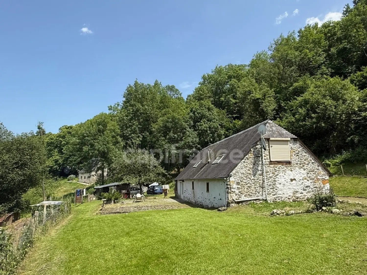 te koop schuur Ousté Hautes-Pyrénées 2