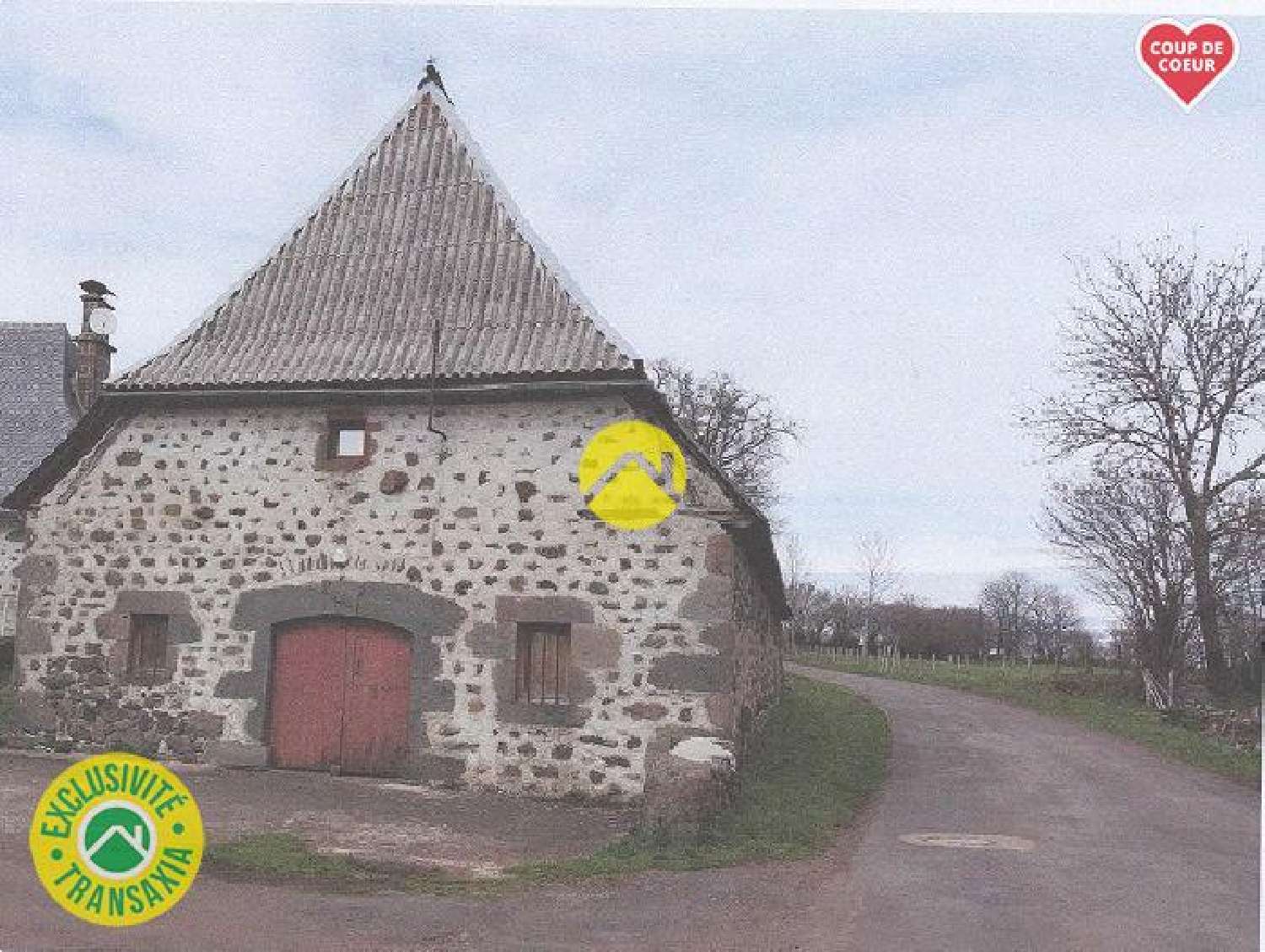  for sale barn Pierrefort Cantal 4