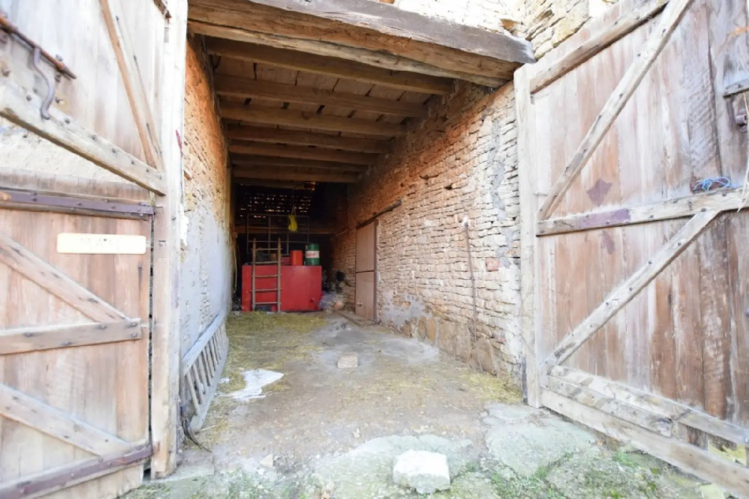  te koop schuur Saint-Gengoux-le-National Saône-et-Loire 4