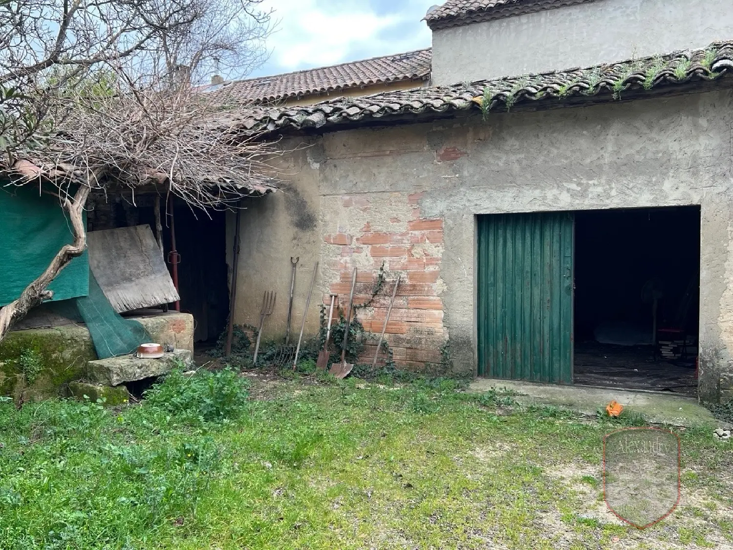  te koop schuur Saint-Geniès-de-Comolas Gard 1