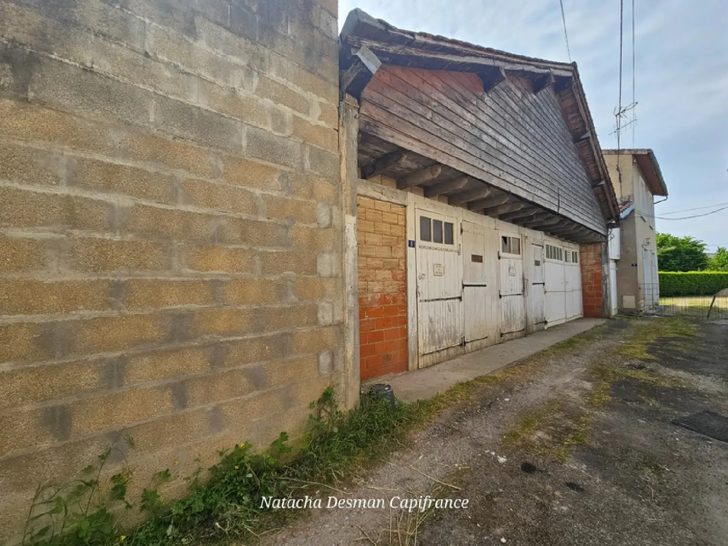  for sale barn Saint-Mary Charente 5