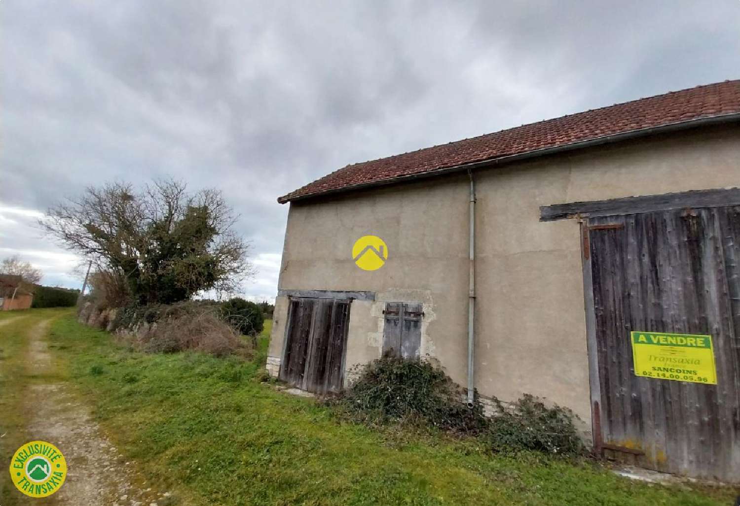  for sale barn Sancoins Cher 1