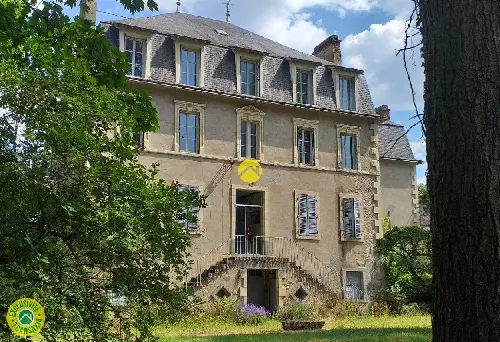 Chambon-sur-Voueize Creuse Schloss foto