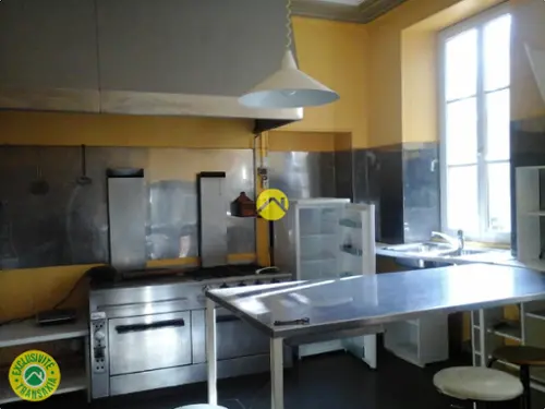  te koop kasteel Chambon-sur-Voueize Creuse 3