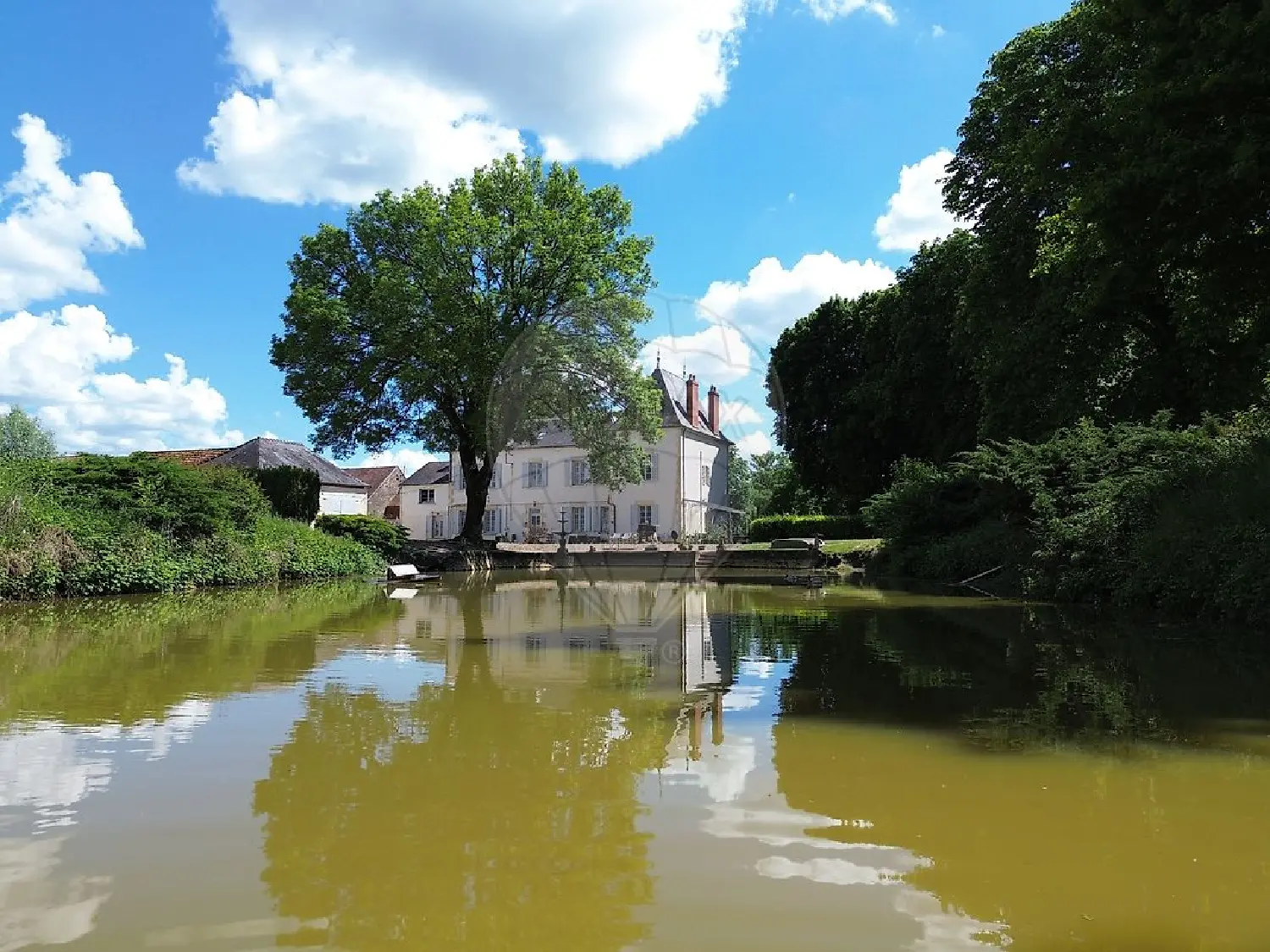  kaufen Schloss Nevers Nièvre 4