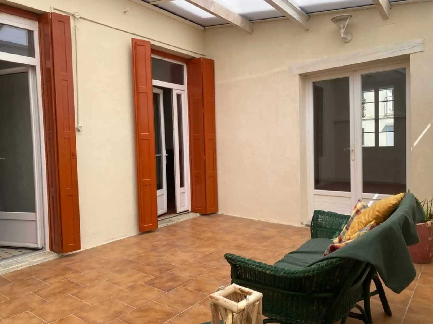  te koop stadshuis Alès Gard 8