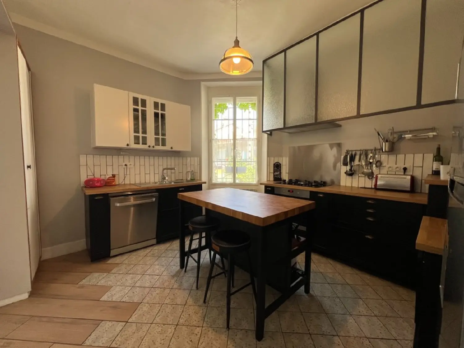  te koop stadshuis Alès Gard 4