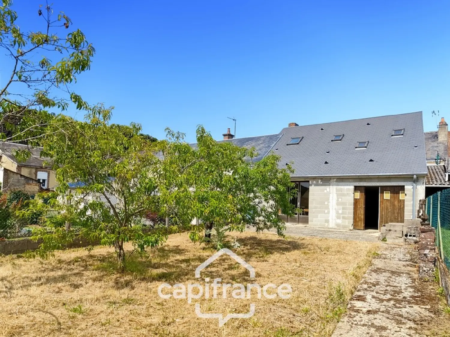  te koop stadshuis Bessé-sur-Braye Sarthe 2
