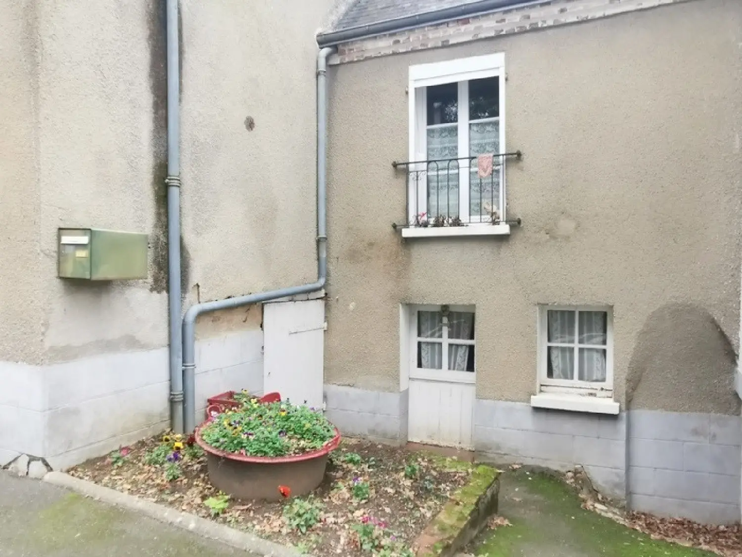  à vendre maison de ville Bessé-sur-Braye Sarthe 2