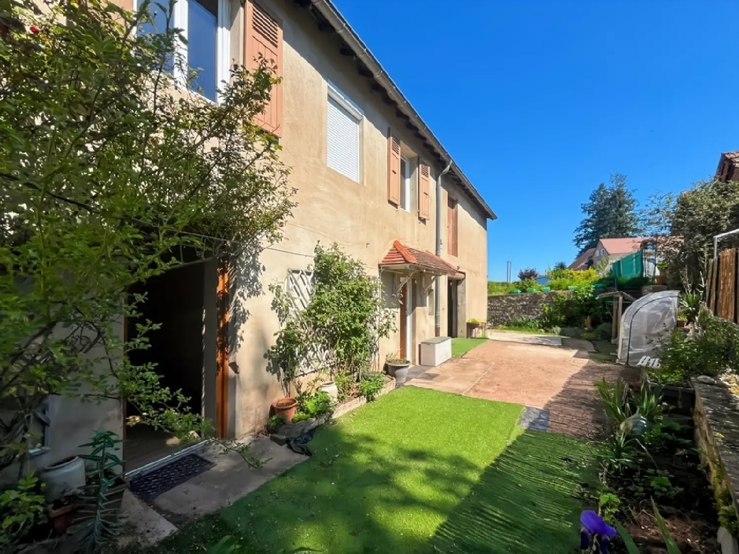  for sale city house Charolles Saône-et-Loire 1