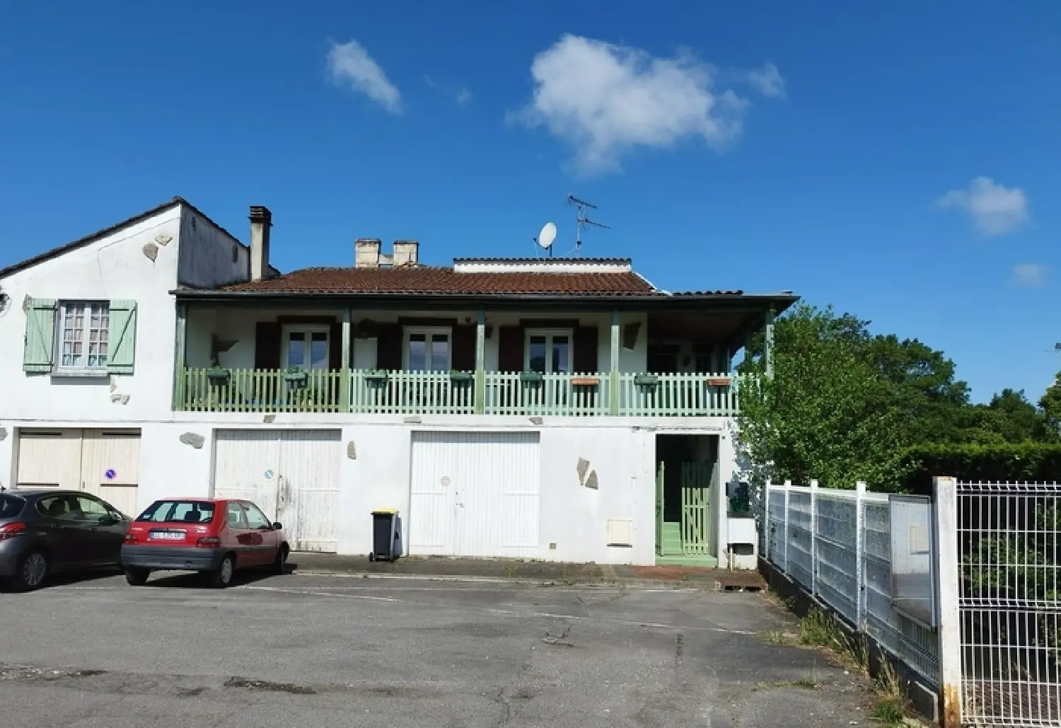  à vendre maison de ville Gond-Pontouvre Charente 3