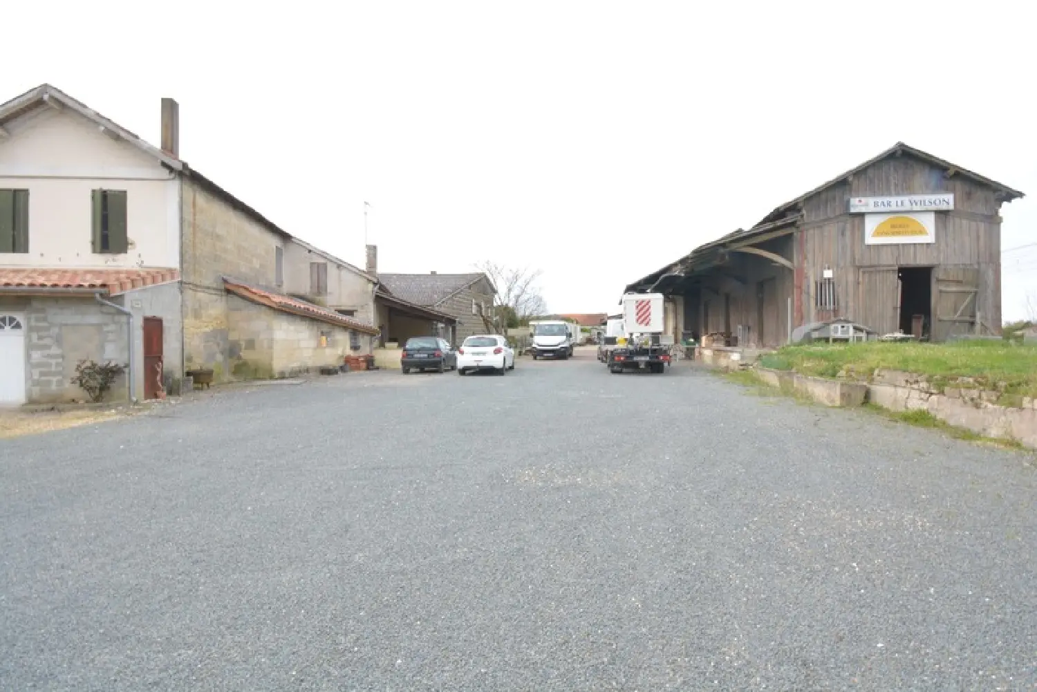  te koop stadshuis Lagorce Gironde 2