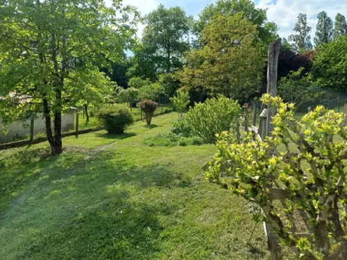 Les Esseintes Gironde Stadthaus Bild 7095532