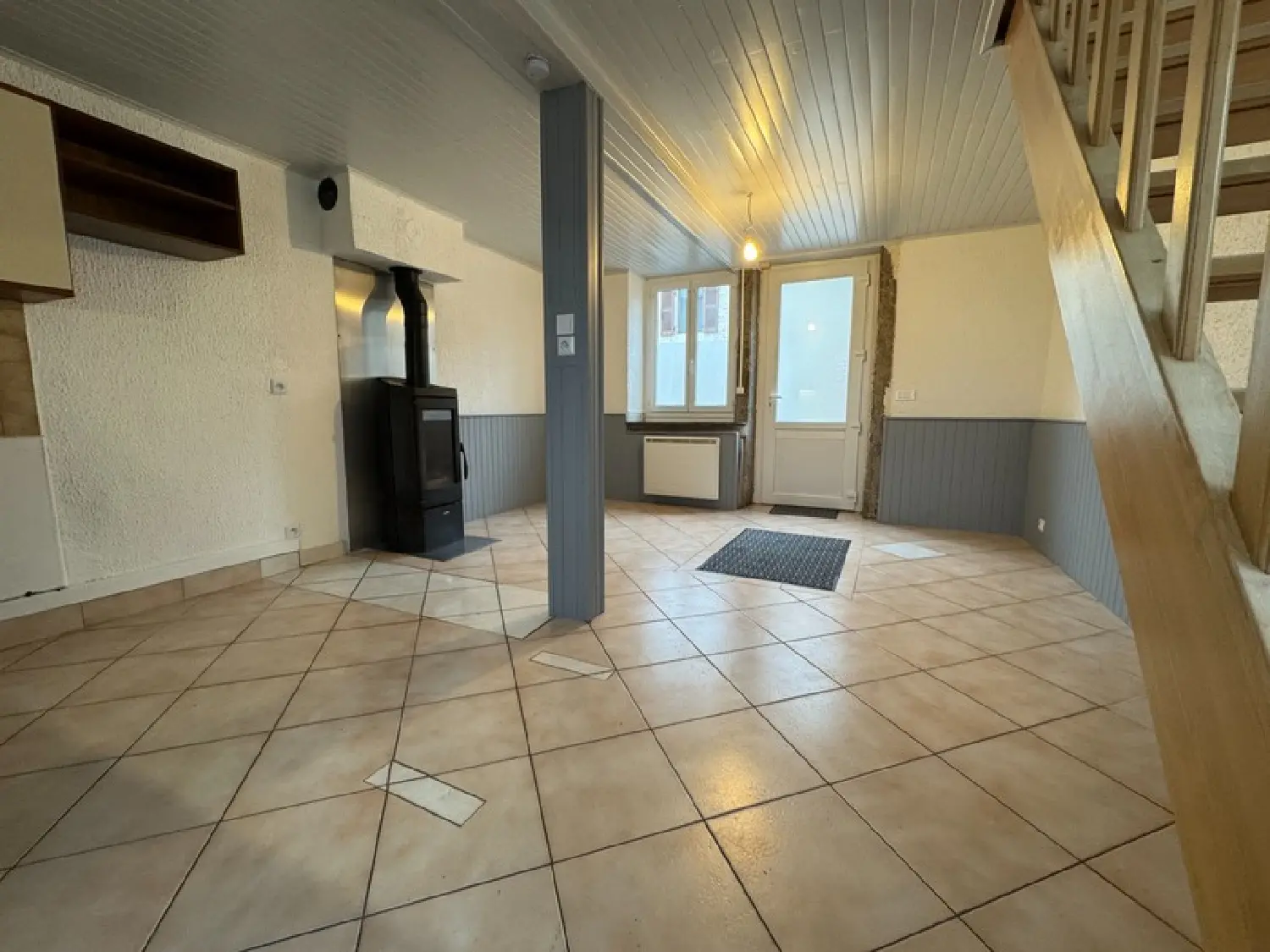  te koop stadshuis Montalieu-Vercieu Isère 8