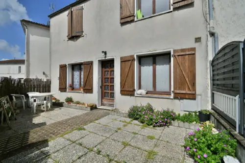 Tonnay-Boutonne Charente-Maritime stadshuis foto 7094894