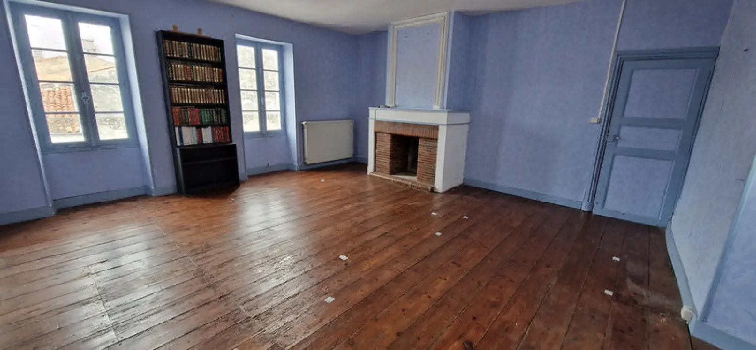  à vendre maison de ville Tonnay-Boutonne Charente-Maritime 2