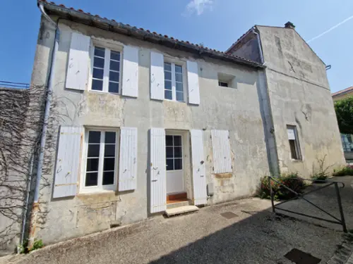Tonnay-Boutonne Charente-Maritime casa urbana foto 7099959