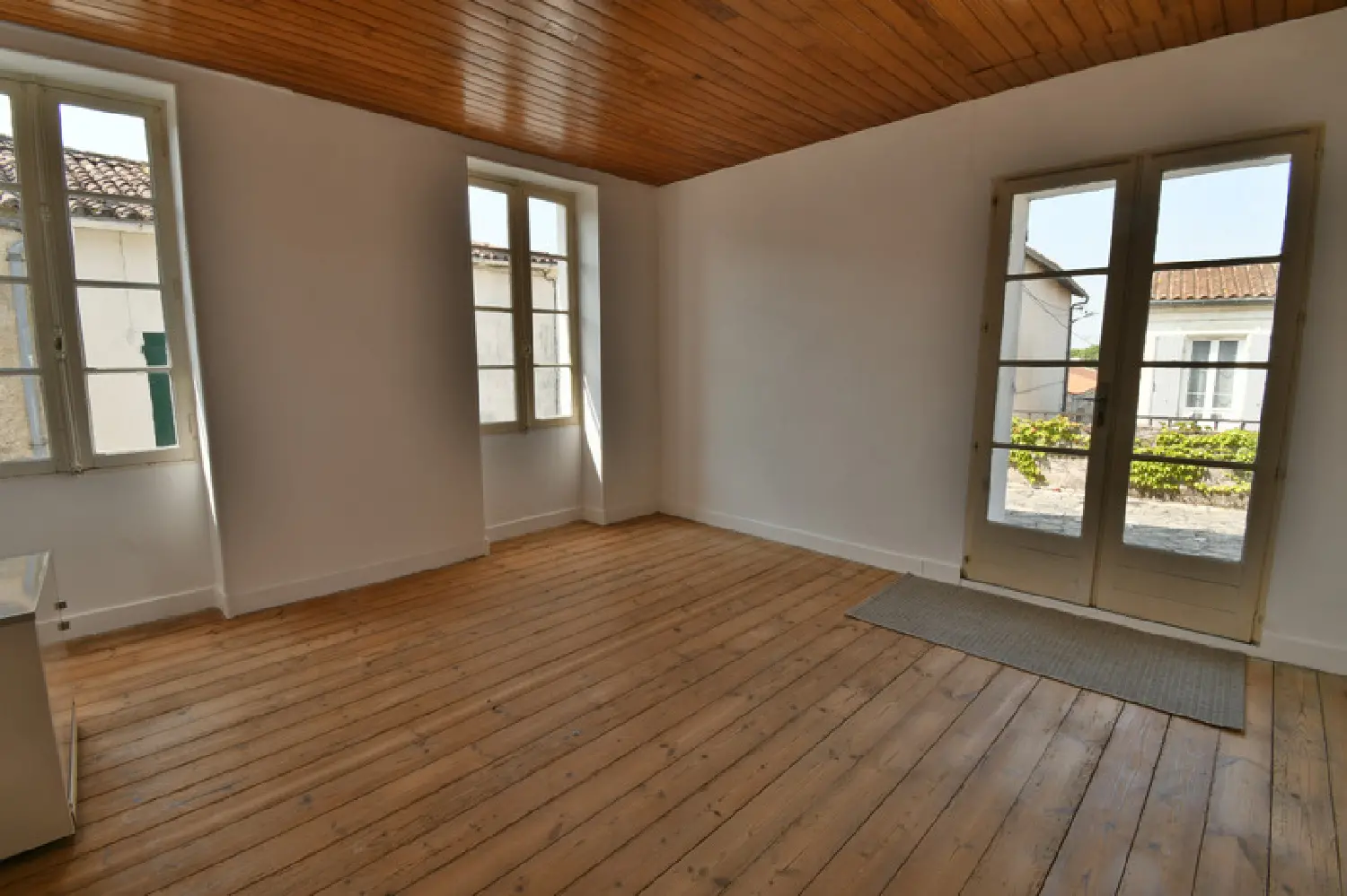  à vendre maison de ville Tonnay-Boutonne Charente-Maritime 2