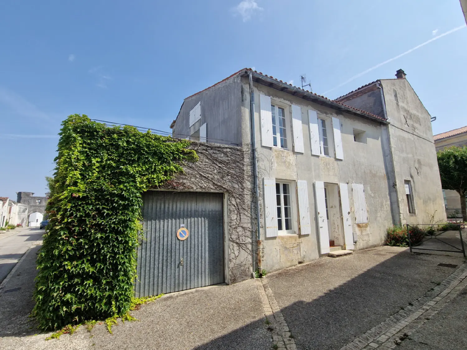  à vendre maison de ville Tonnay-Boutonne Charente-Maritime 7