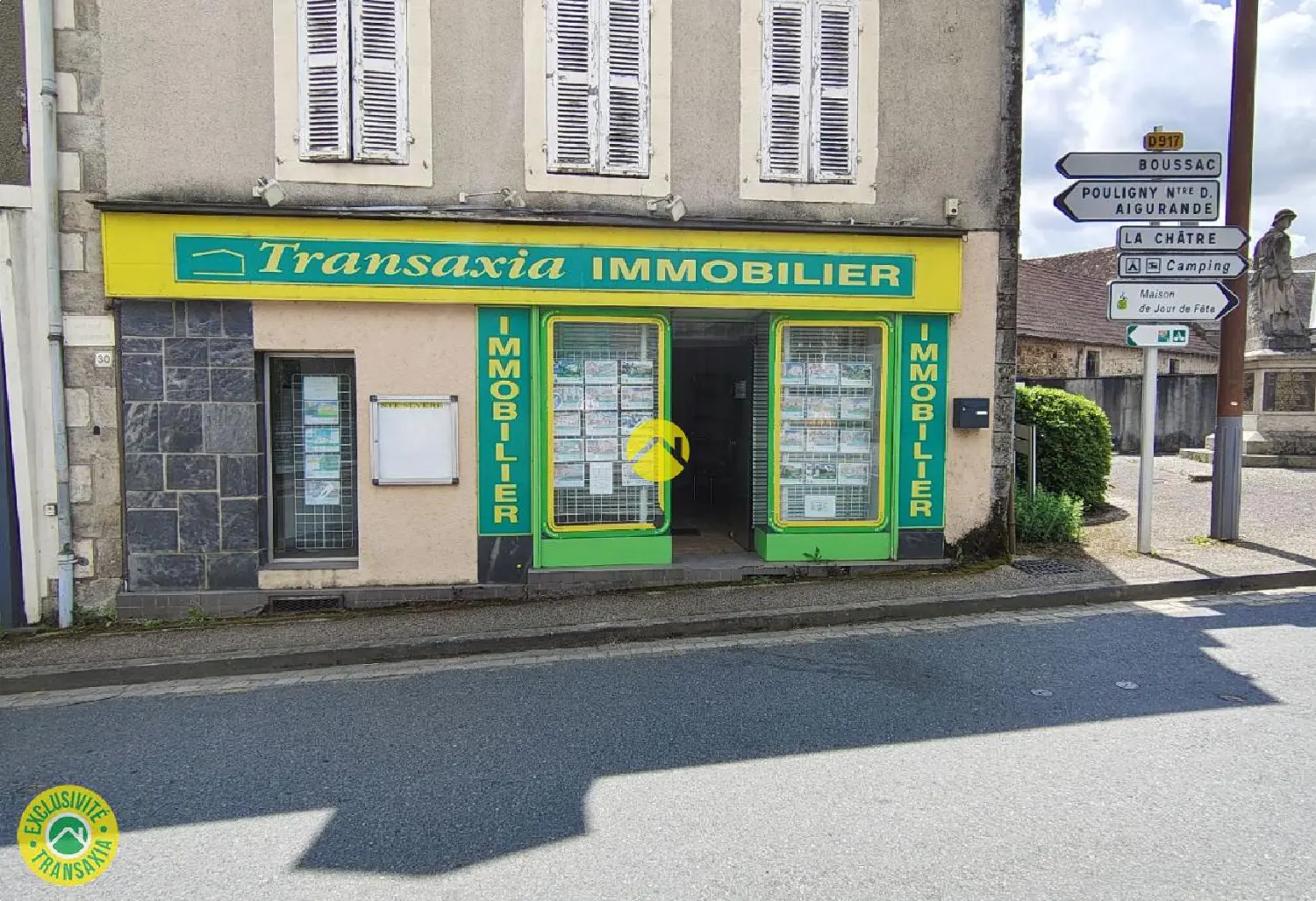  à vendre commerce Aigurande Indre 1