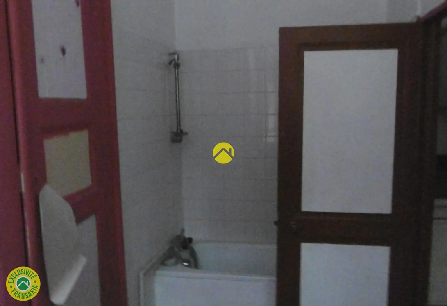  à vendre commerce Bélâbre Indre 8