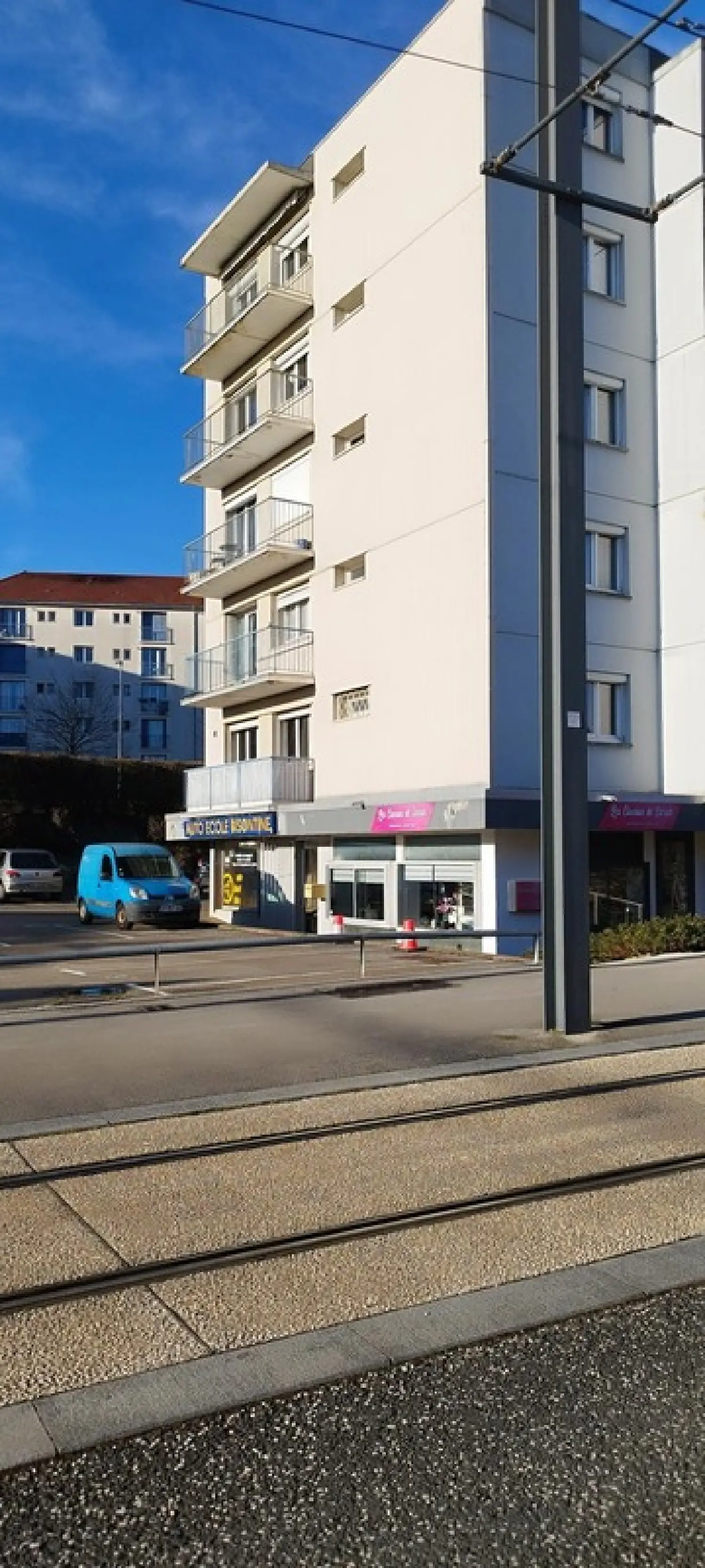  en venta local comercial Besançon Doubs 2