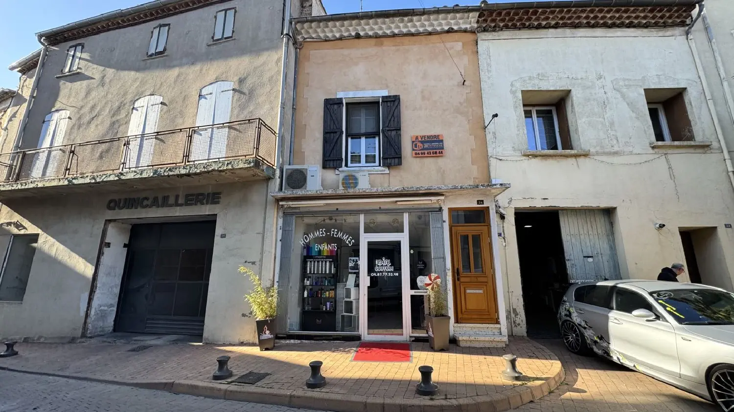  for sale commercial Bessan Hérault 2