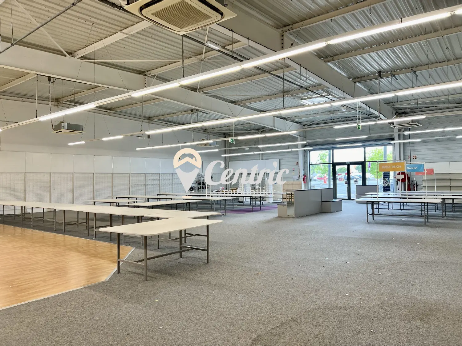  for sale commercial Bressuire Deux-Sèvres 3