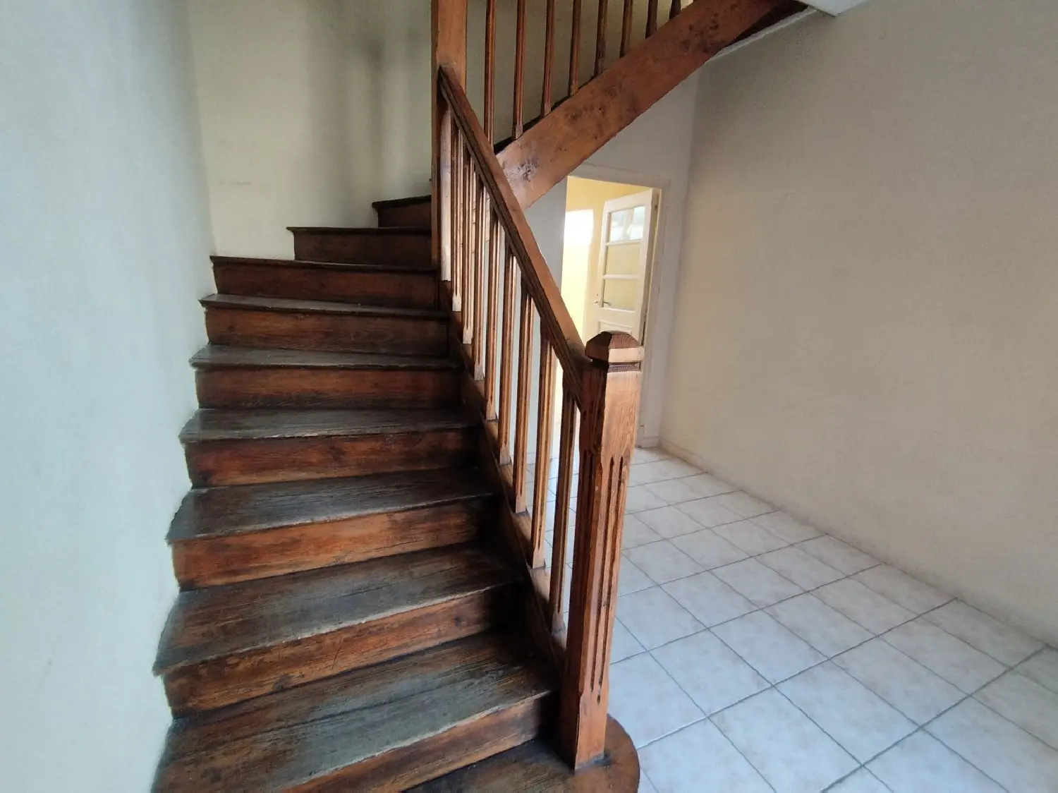  en venta local comercial Cahors Lot 5