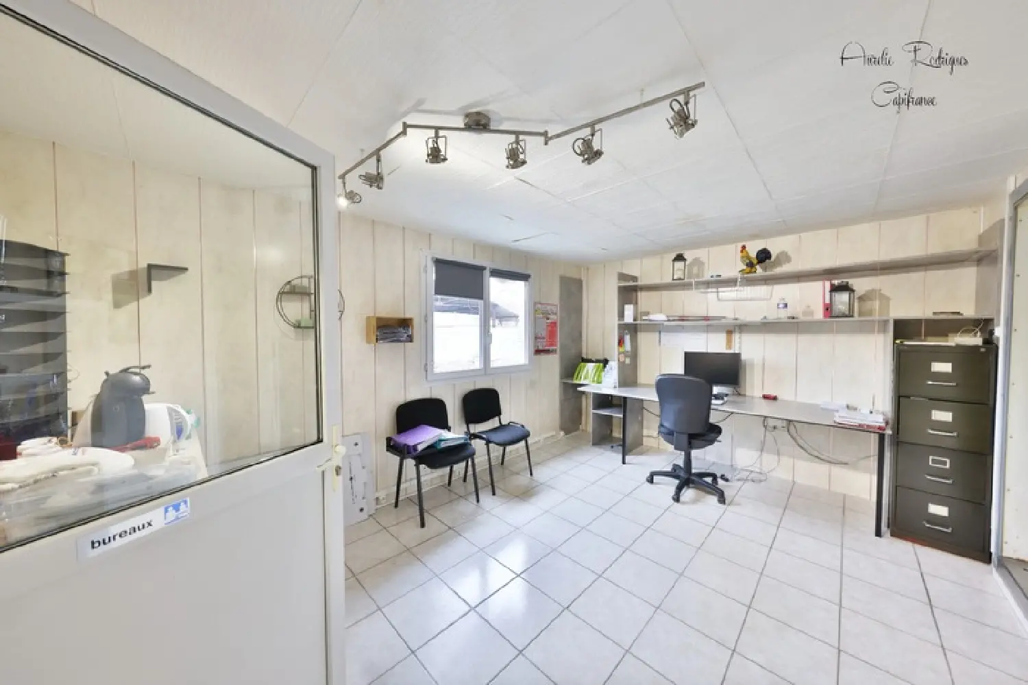  te koop bedrijfsruimte/ kantoor Crêches-sur-Saône Saône-et-Loire 1