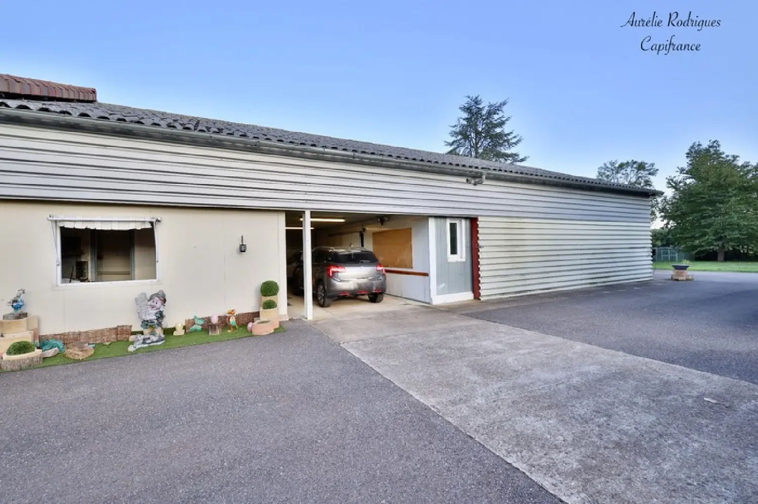  te koop bedrijfsruimte/ kantoor Crêches-sur-Saône Saône-et-Loire 2
