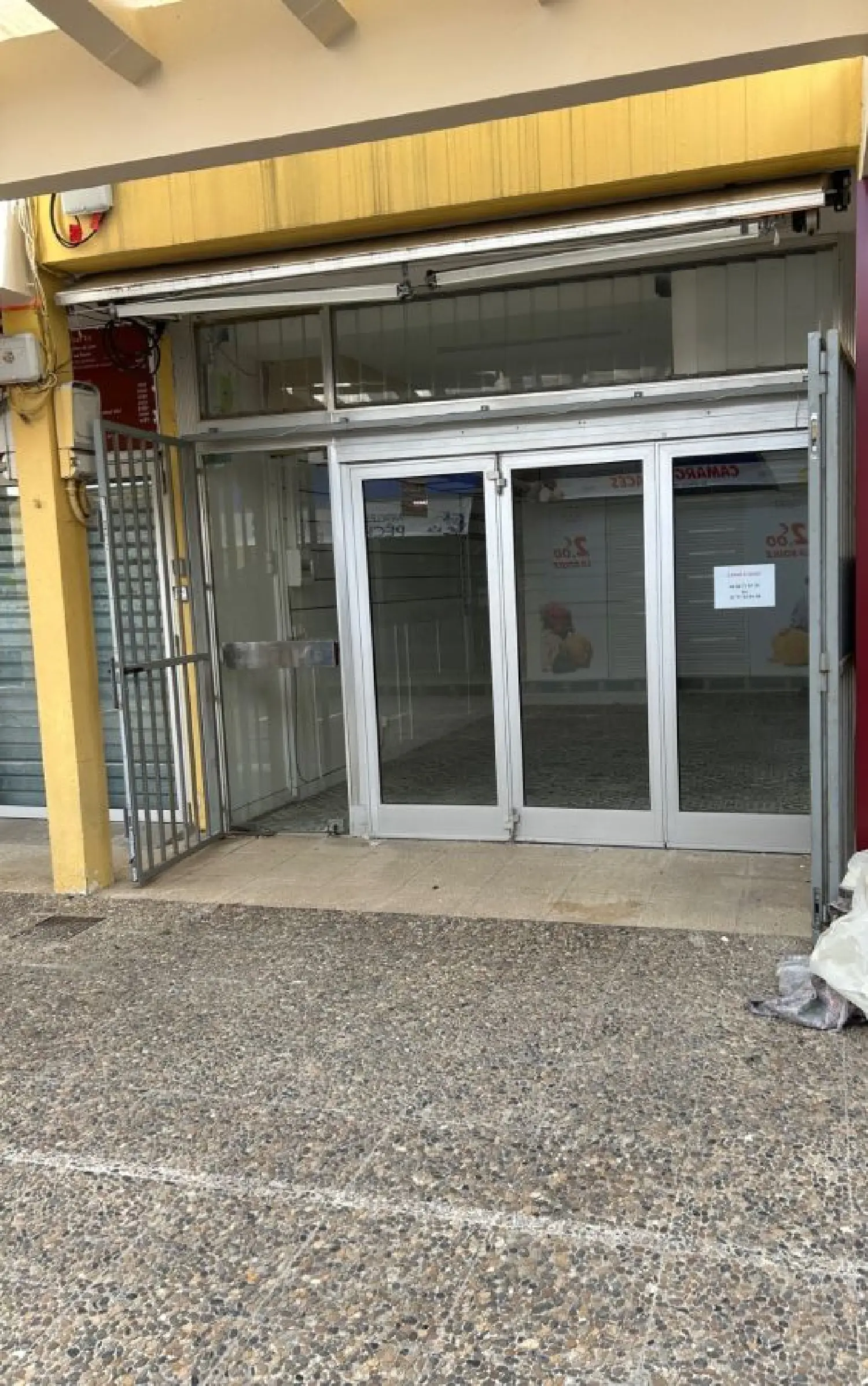 en venta local comercial Le Grau-du-Roi Gard 2