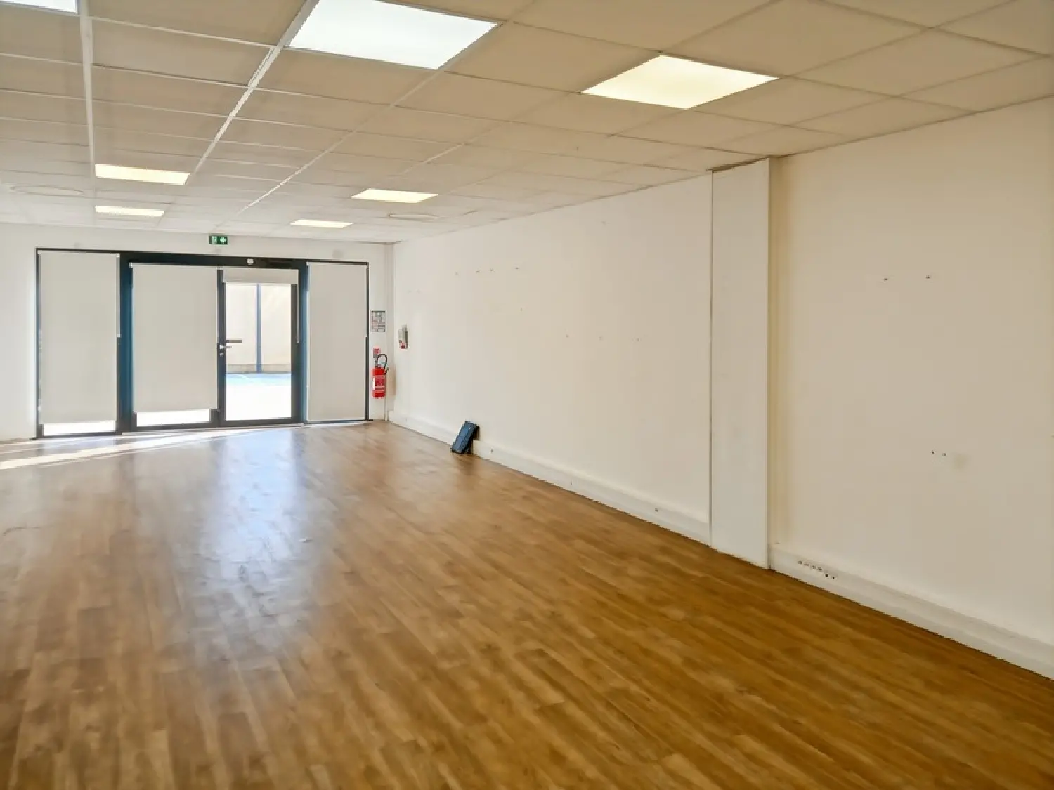  à vendre commerce Pourrières Var 3