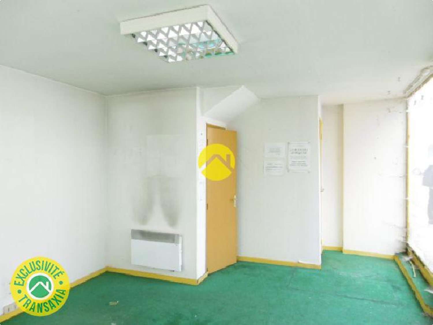  en venta local comercial Saint-Gaultier Indre 3