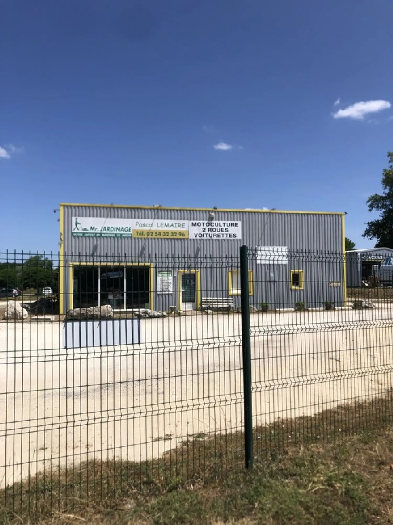  à vendre commerce Saint-Georges-sur-Cher Loir-et-Cher 2