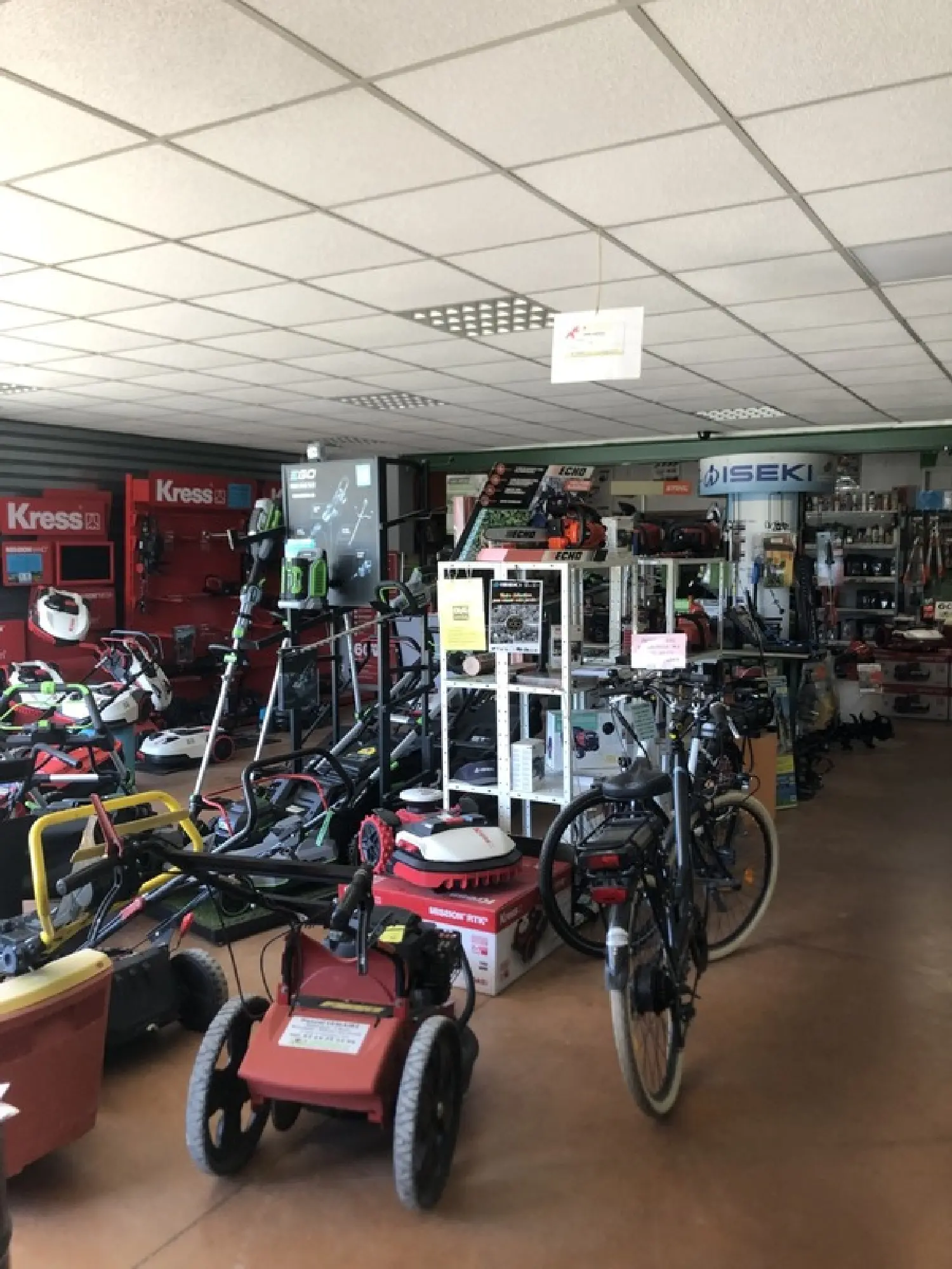  à vendre commerce Saint-Georges-sur-Cher Loir-et-Cher 3