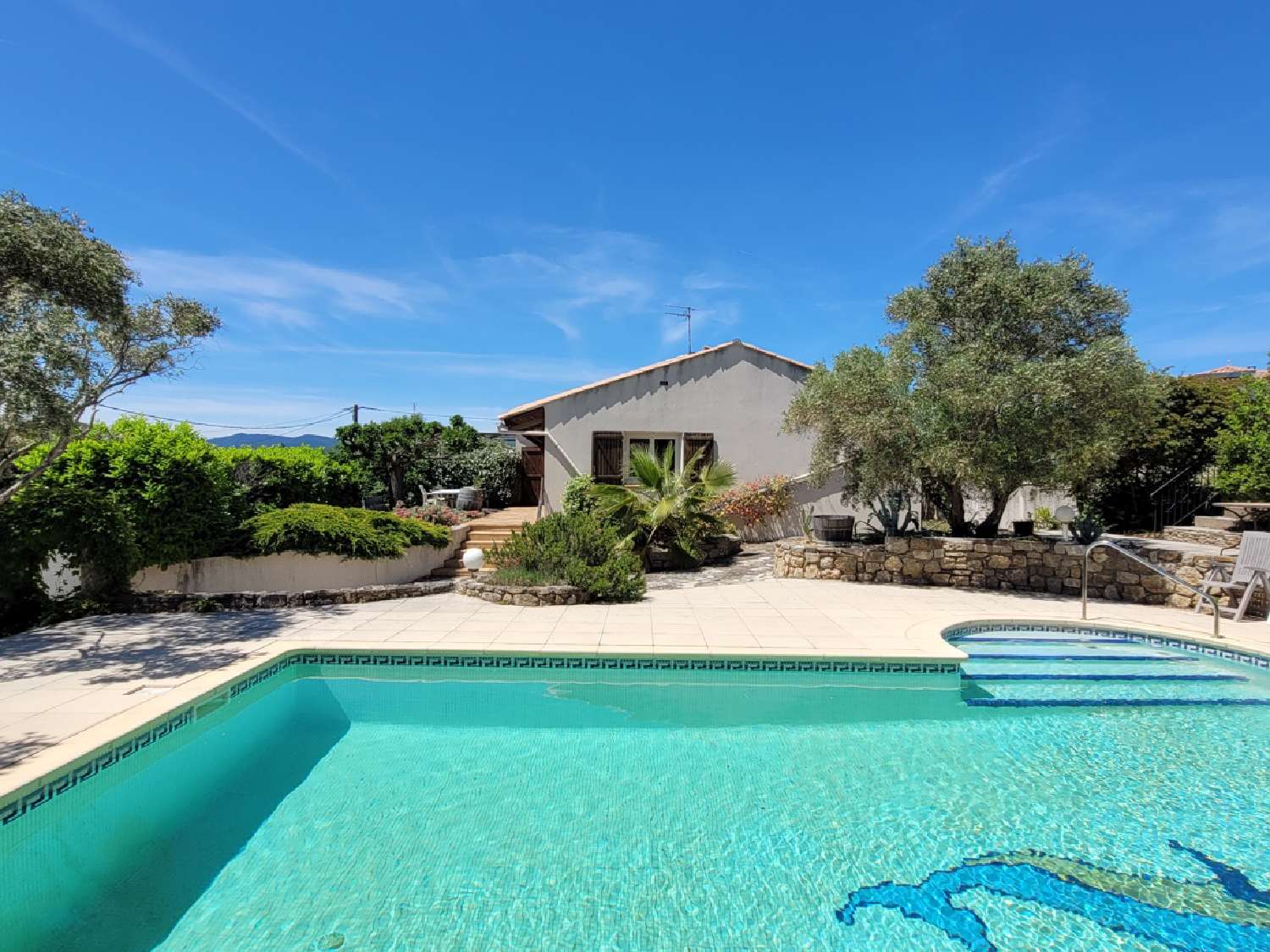  à vendre maison indépendant Cabrerolles Hérault 4