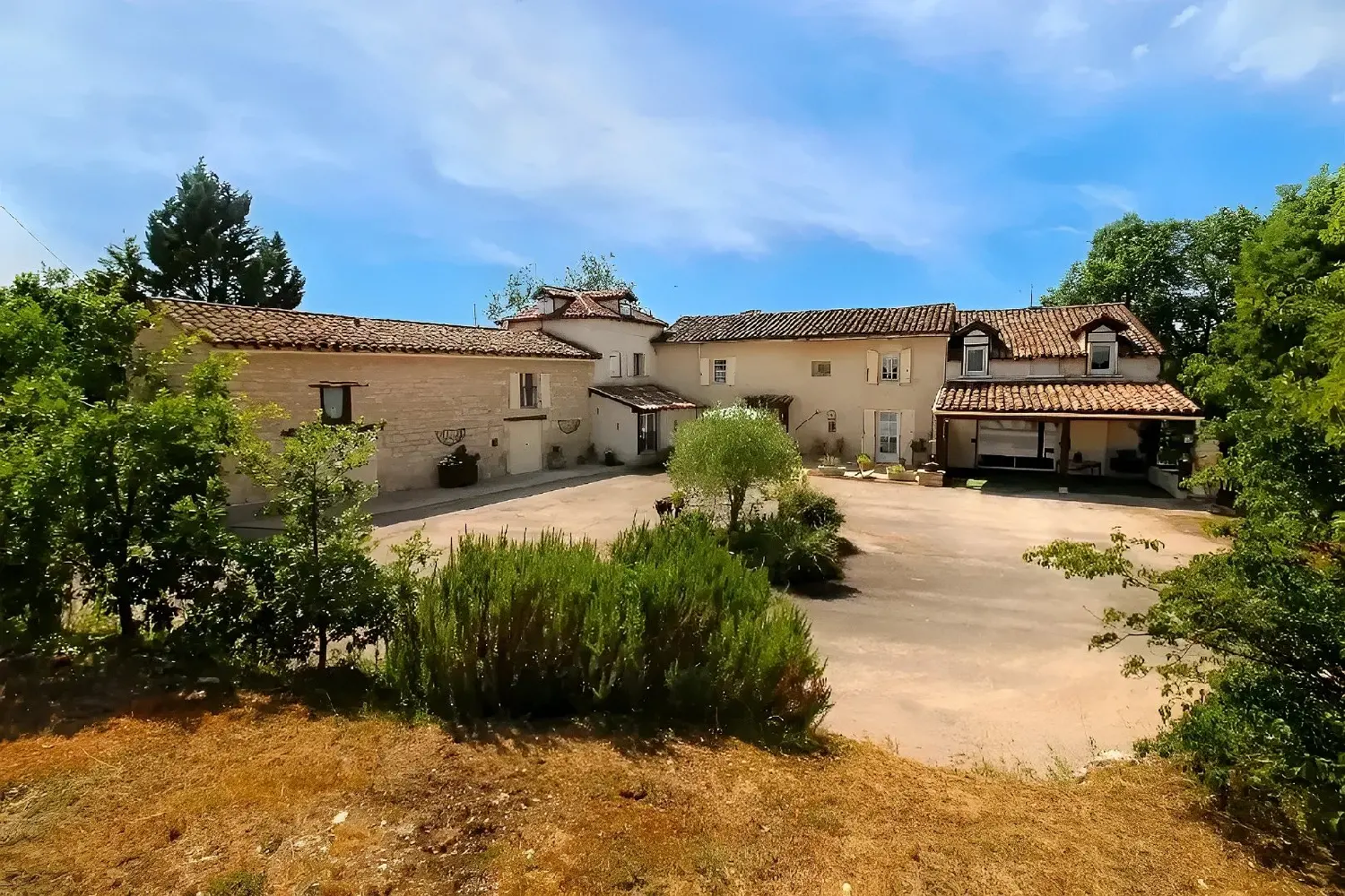  te koop landgoed Cahuzac-sur-Vère Tarn 1