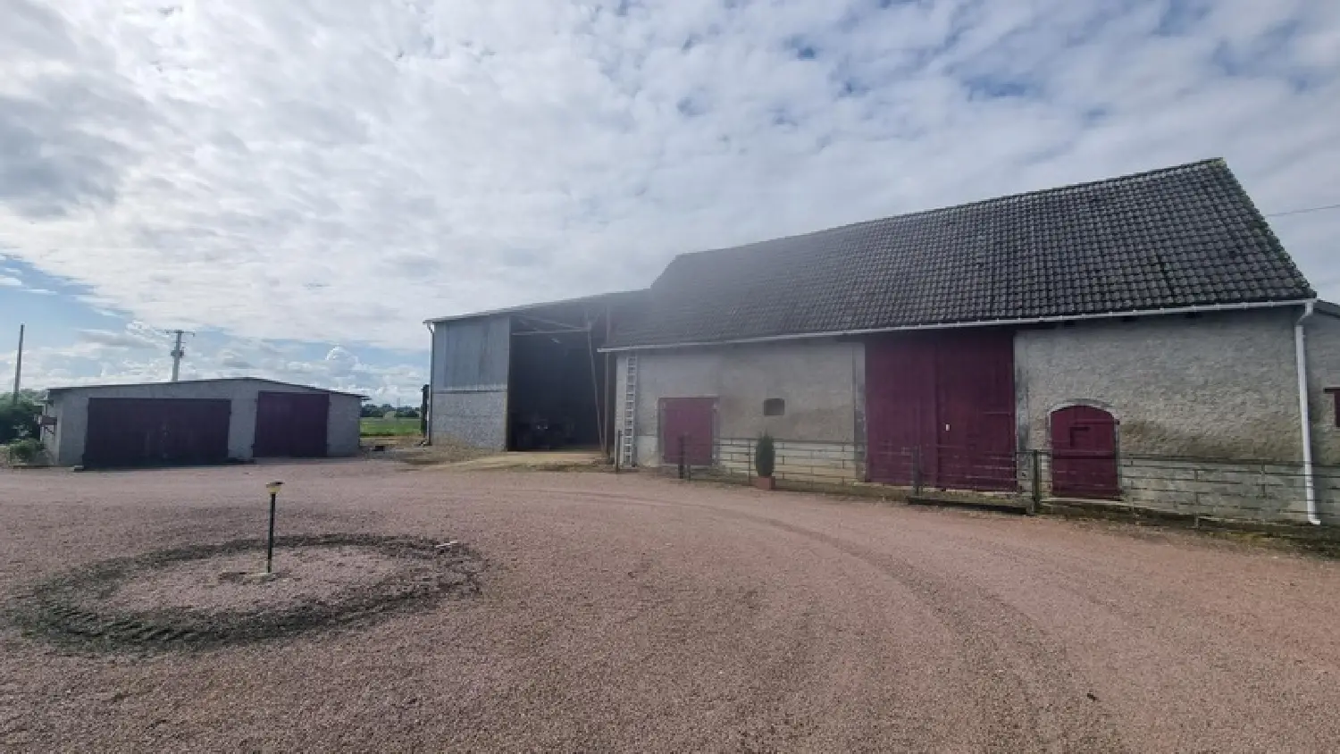  à vendre propriété Mercy Allier 5