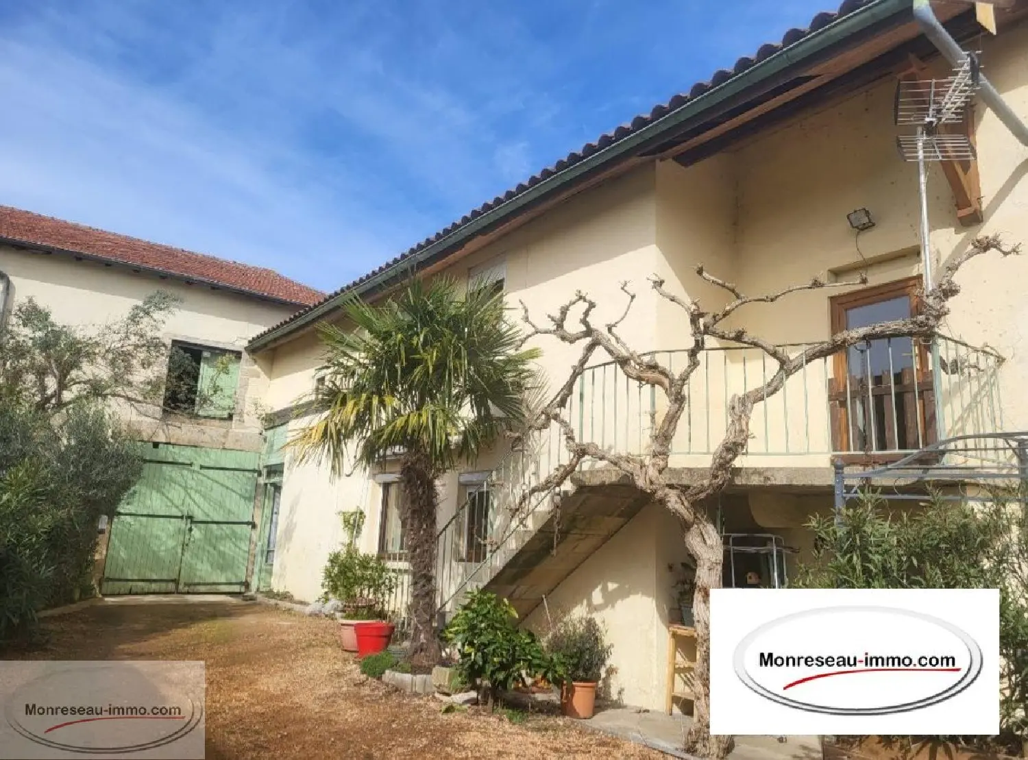  te koop landgoed Sancé Saône-et-Loire 1