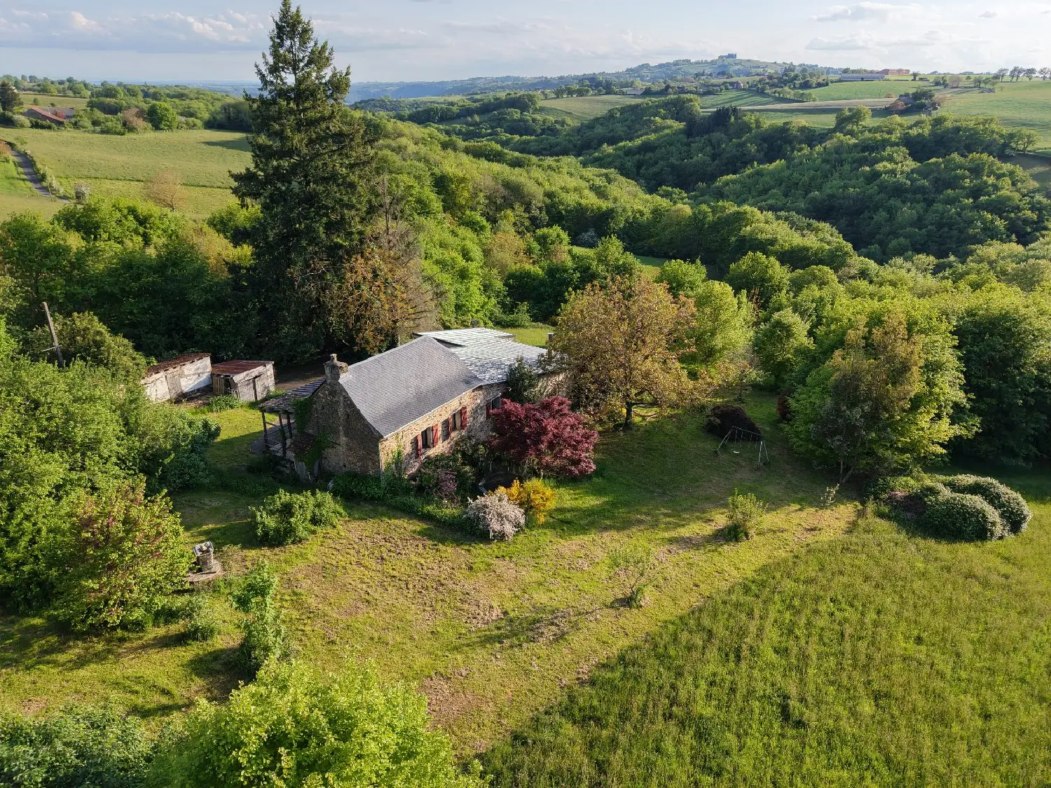  te koop boerderij La Salvetat-Peyralès Aveyron 3