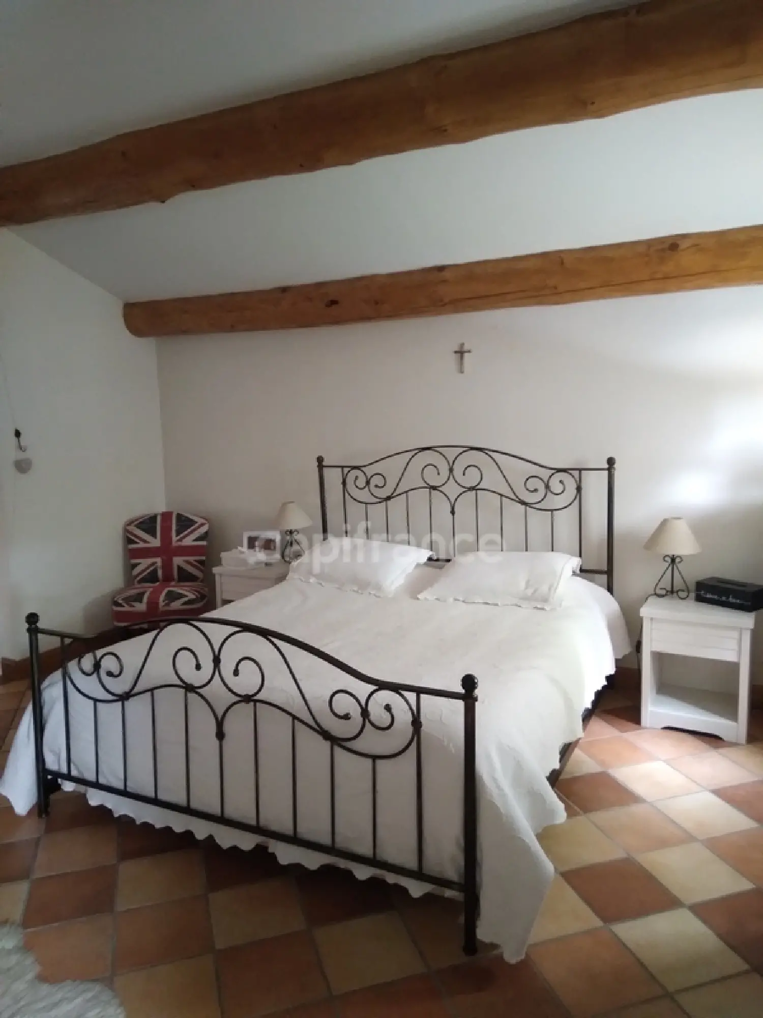  à vendre ferme Mons Puy-de-Dôme 2