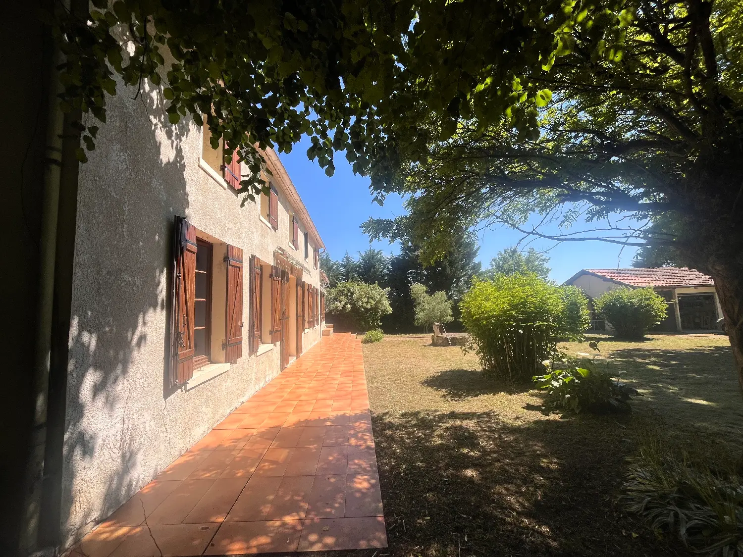 en venta casa rústica Roquebrune Gironde 2