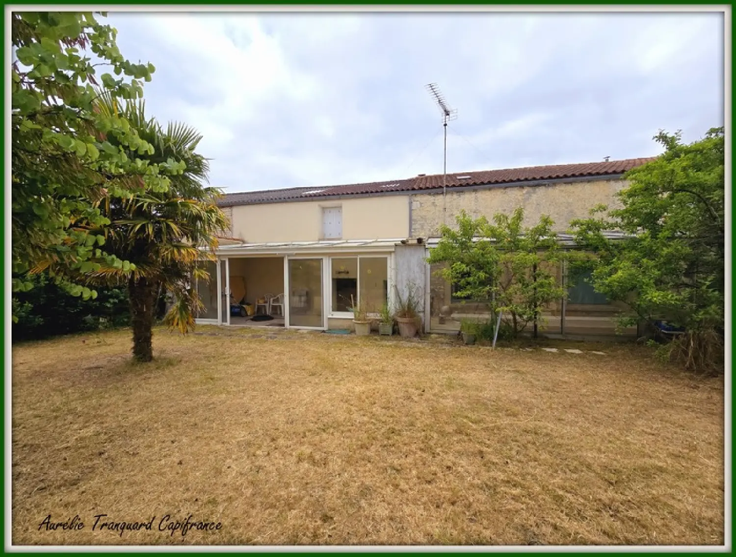  à vendre ferme Saint-Jean-d'Angély Charente-Maritime 2
