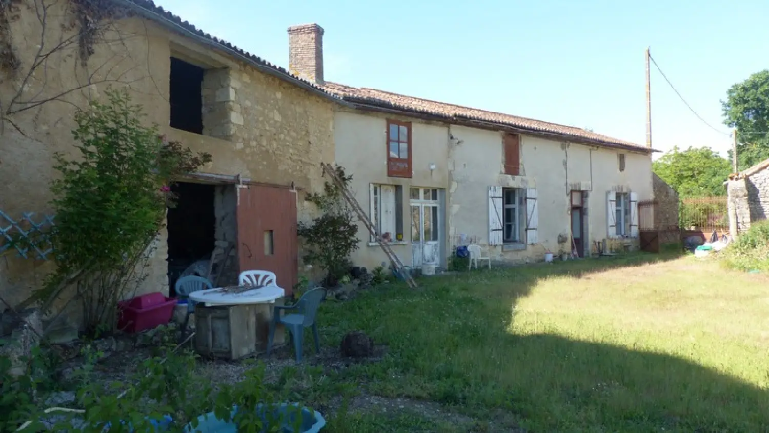  en venta casa rústica Saint-Jean-de-Sauves Vienne 3