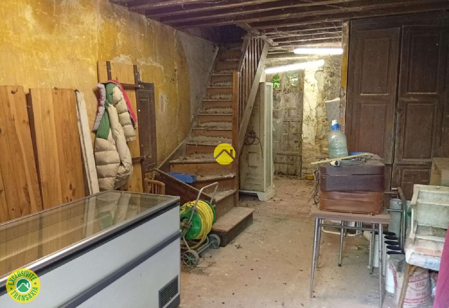  en venta casa rústica Saint-Valérien Yonne 8